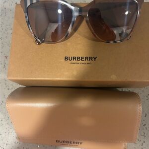 Burberry sunglasses